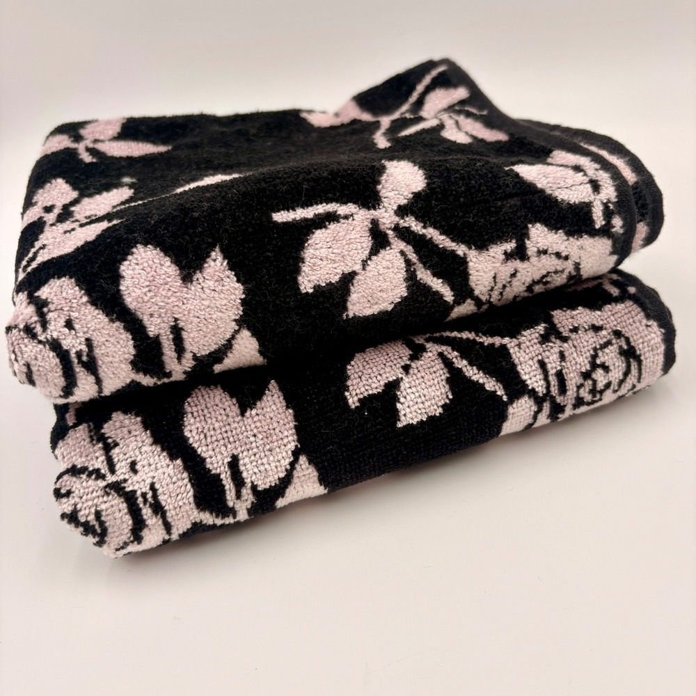 Betsey Johnson Set of 2 Hand Towels Black Pink Rose Floral Cotton Blend New